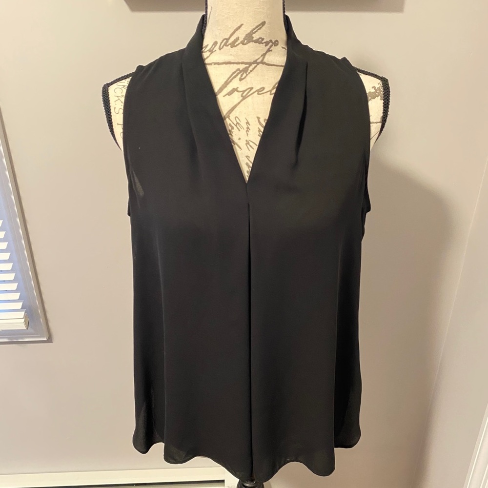 Vince Camino black blouse! 🖤